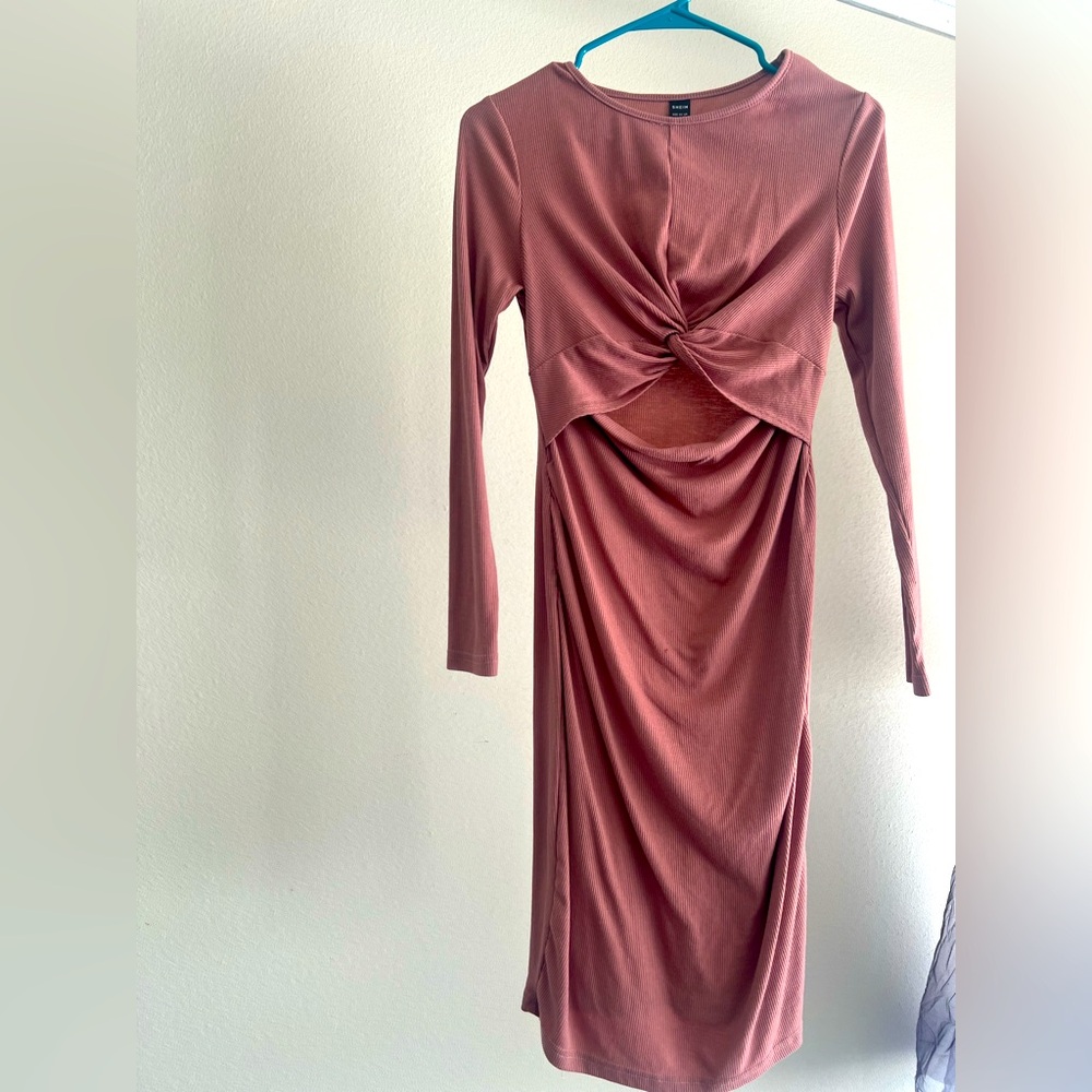 Pink maternity dress